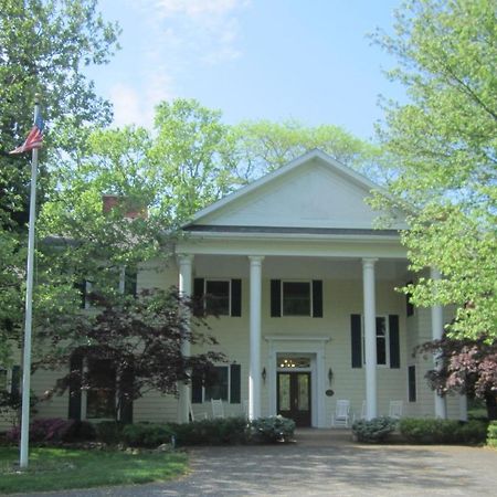 Farrell House Lodge At Sunnybrook Trout Club Sandusky Εξωτερικό φωτογραφία